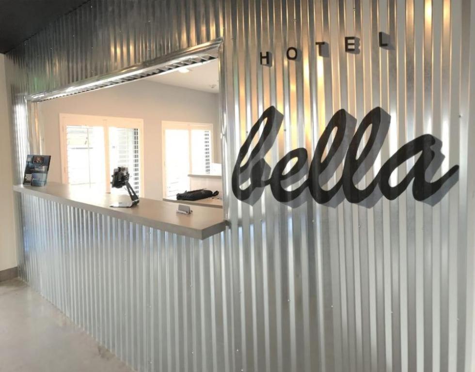 Hotel Bella Jersey Village Exterior foto